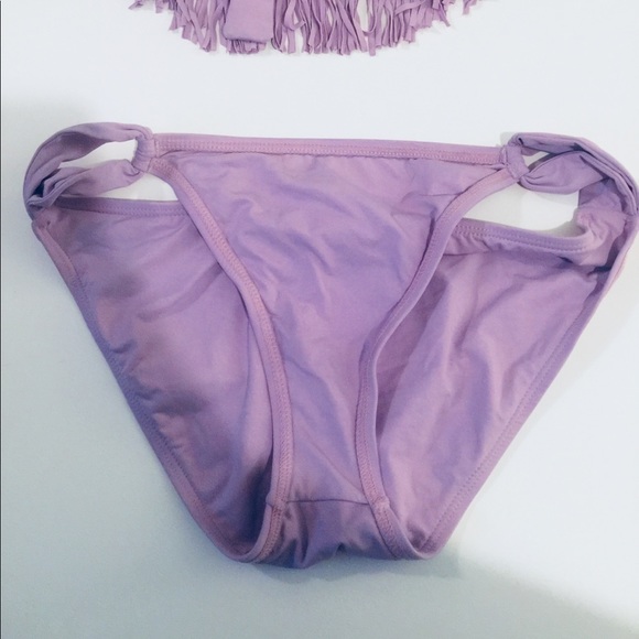 👙 NWOT L Space Lavender fringe 2 piece bathing suit - Picture 7 of 8